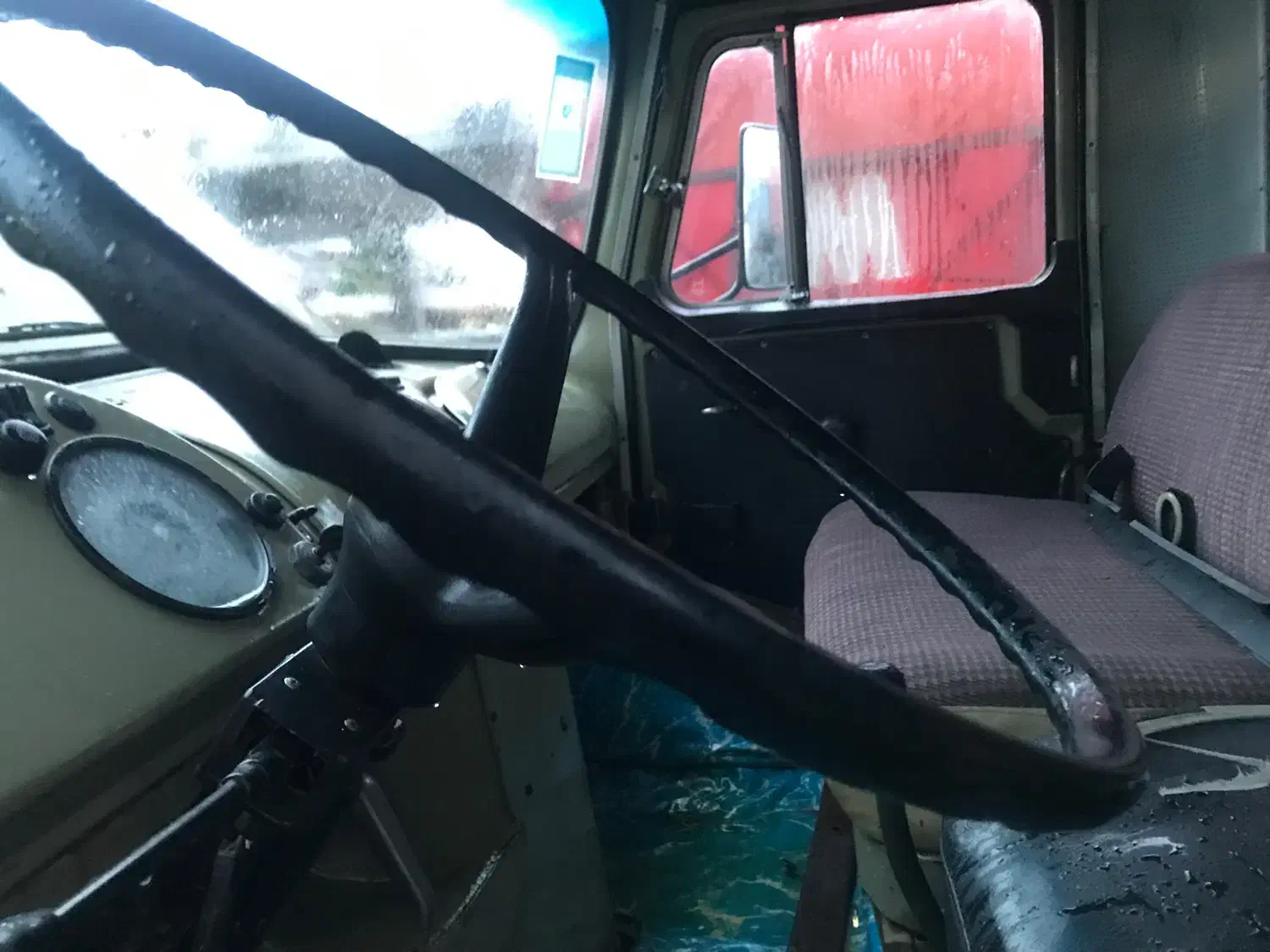 کمپرسی  بنز ۹۱۱|خودرو سنگین|نوشهر, |دیوار