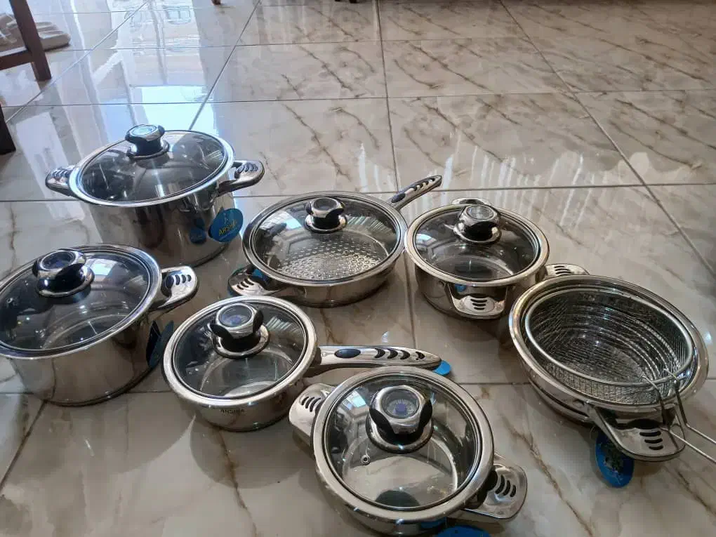 قابلمه نو|ظروف پختوپز|پردیس, فاز ۳|دیوار