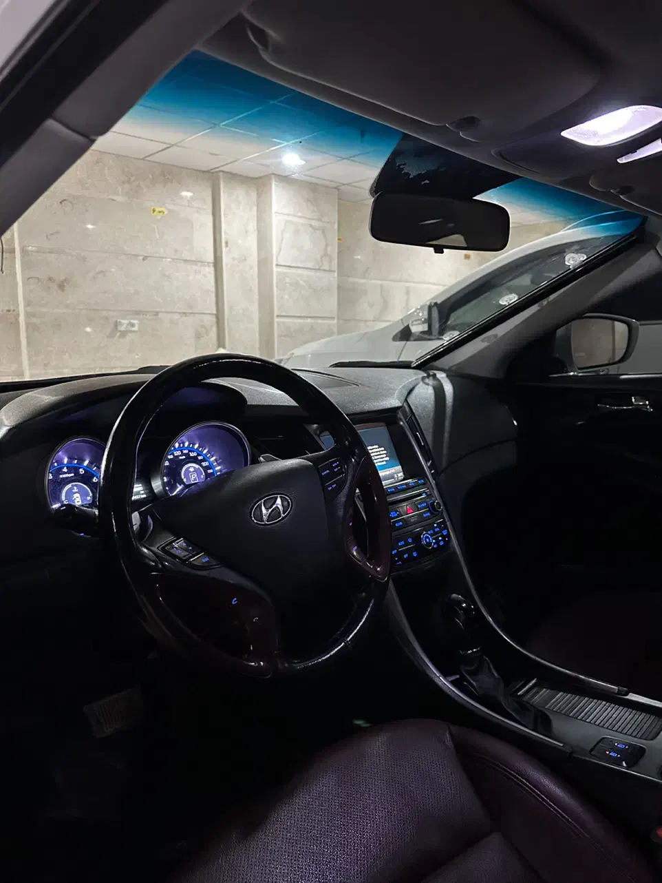 سوناتا ۲۰۱۴فابریک فول با ساب جلو|خودرو سواری و وانت|شیراز, نصر|دیوار