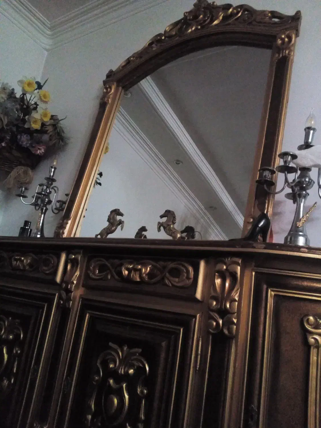 میز غذاخوری مصری با کنسول|میز و صندلی غذاخوری|اسلام‌شهر, زرافشان|دیوار