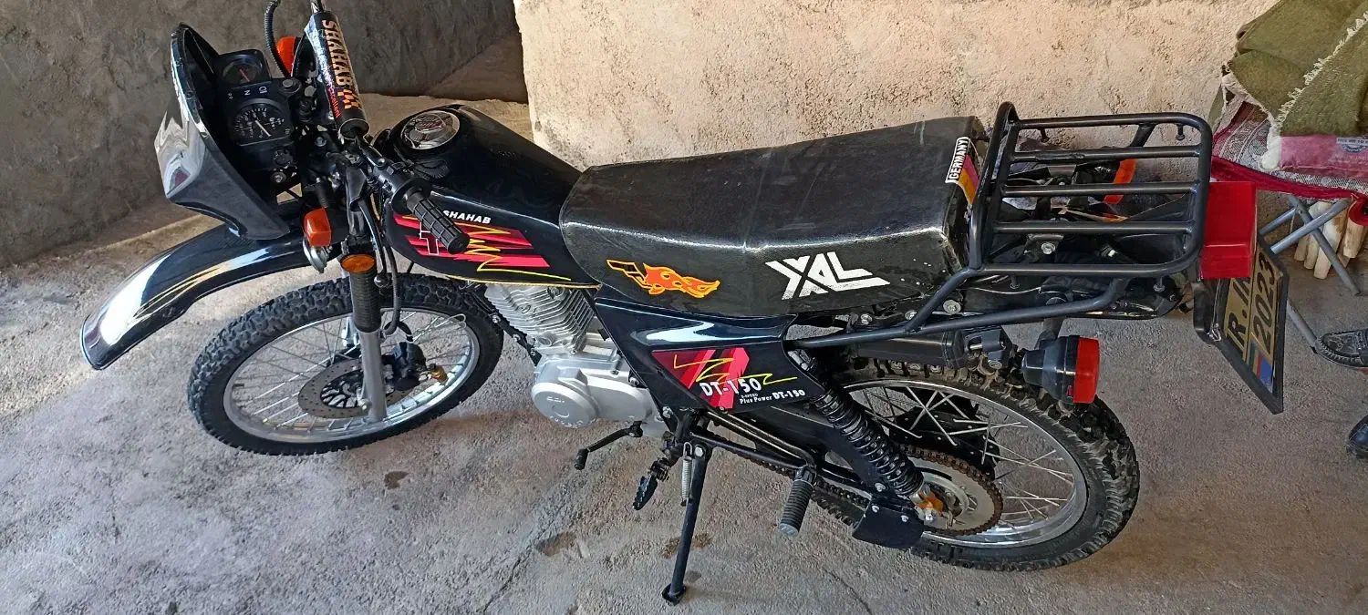 تریل در حد خشک|موتورسیکلت|گیلان غرب, |دیوار