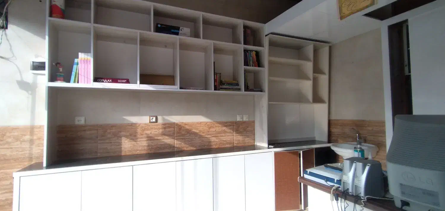 قفسه و شلف دکور مغازه|کتابخانه، شلف، قفسه‌های دیواری|رشت, حمیدیان|دیوار