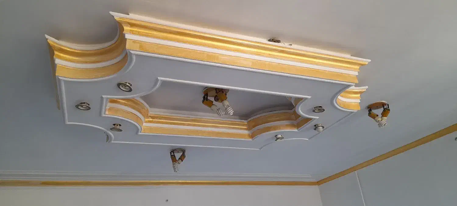 نقاش درب و پنجره و ساختمان|خدمات پیشه و مهارت|ازنا, |دیوار