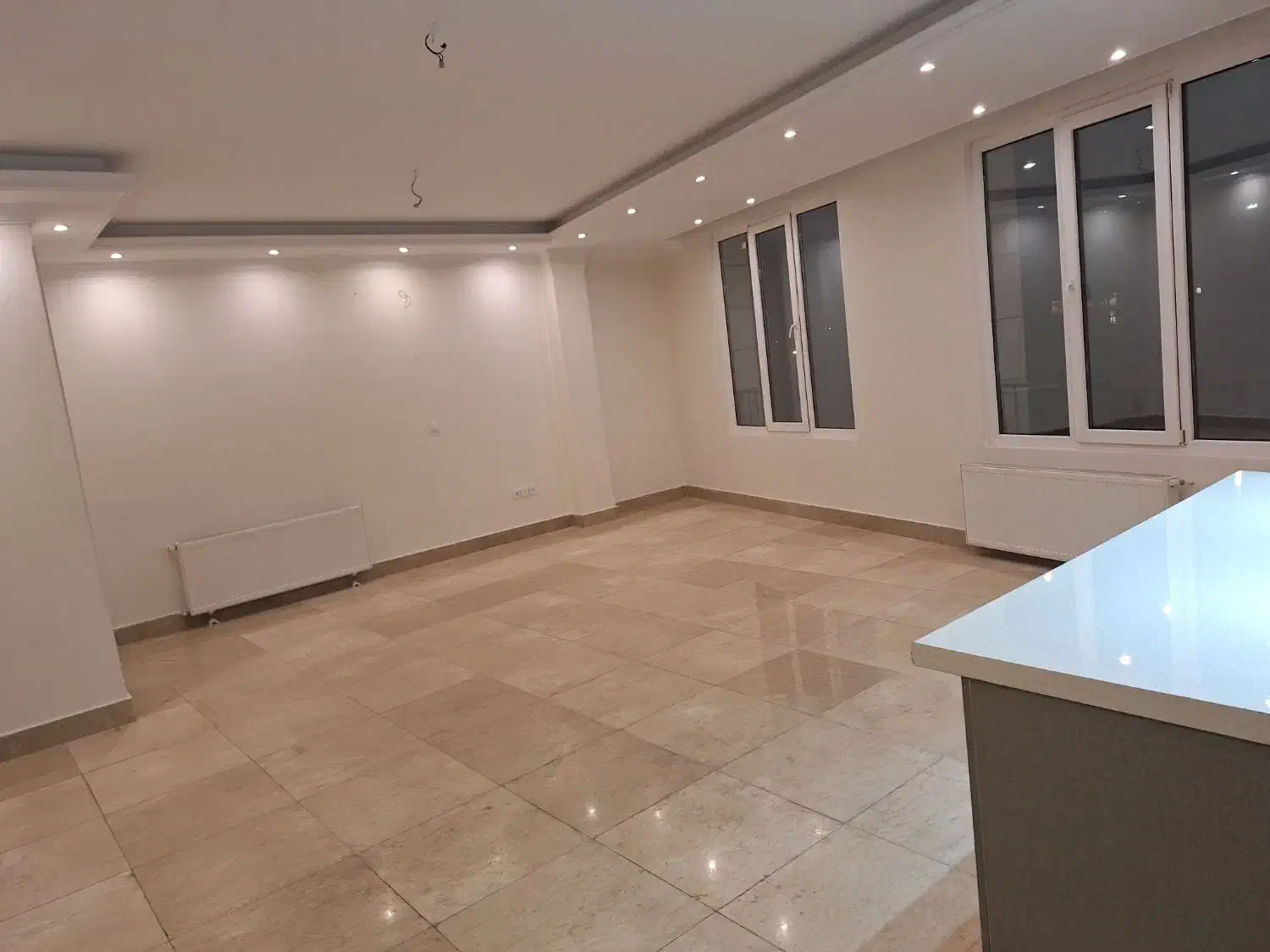 ۱۲۰متر ۳خ تخلیه تک واحدی فلکه اول صادقیه گلناز ده|اجارهٔ آپارتمان|تهران, صادقیه|دیوار