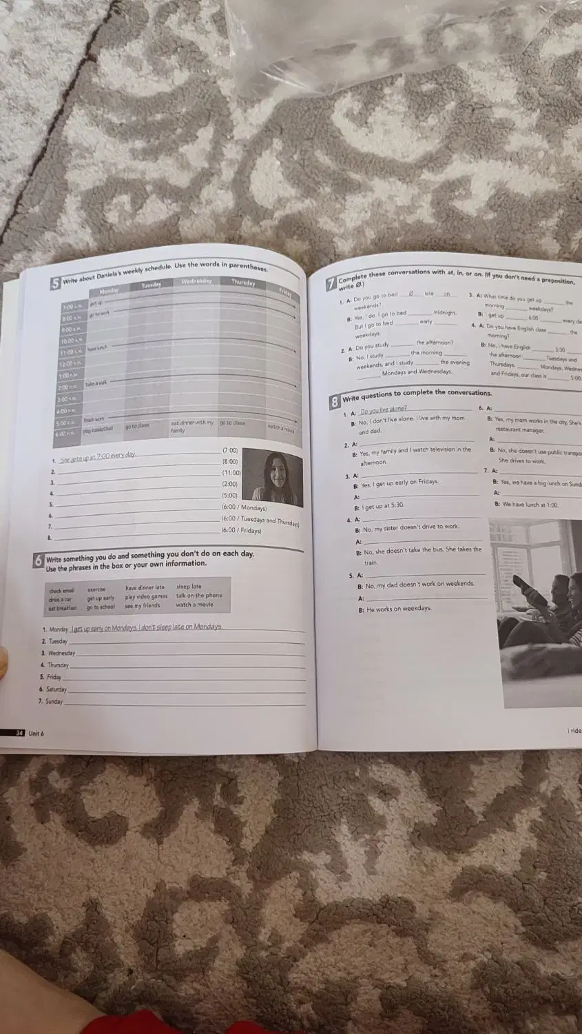 کتاب interchange|کتاب و مجله آموزشی|قم, آزادگان|دیوار
