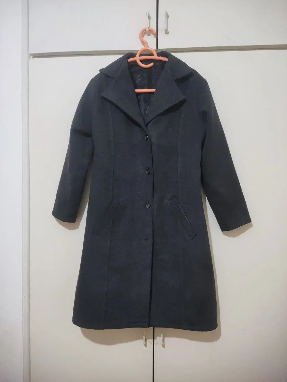 پالتو فوتر ذغالی تا سایز ۴۰|لباس|رشت, چله خانه|دیوار