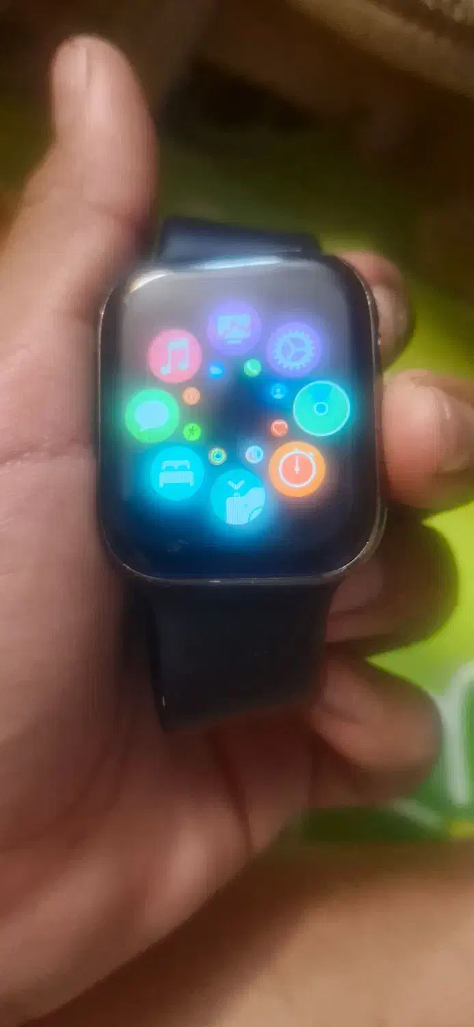 در حد نو|ساعت|شاهین‌شهر, ۹ دی|دیوار