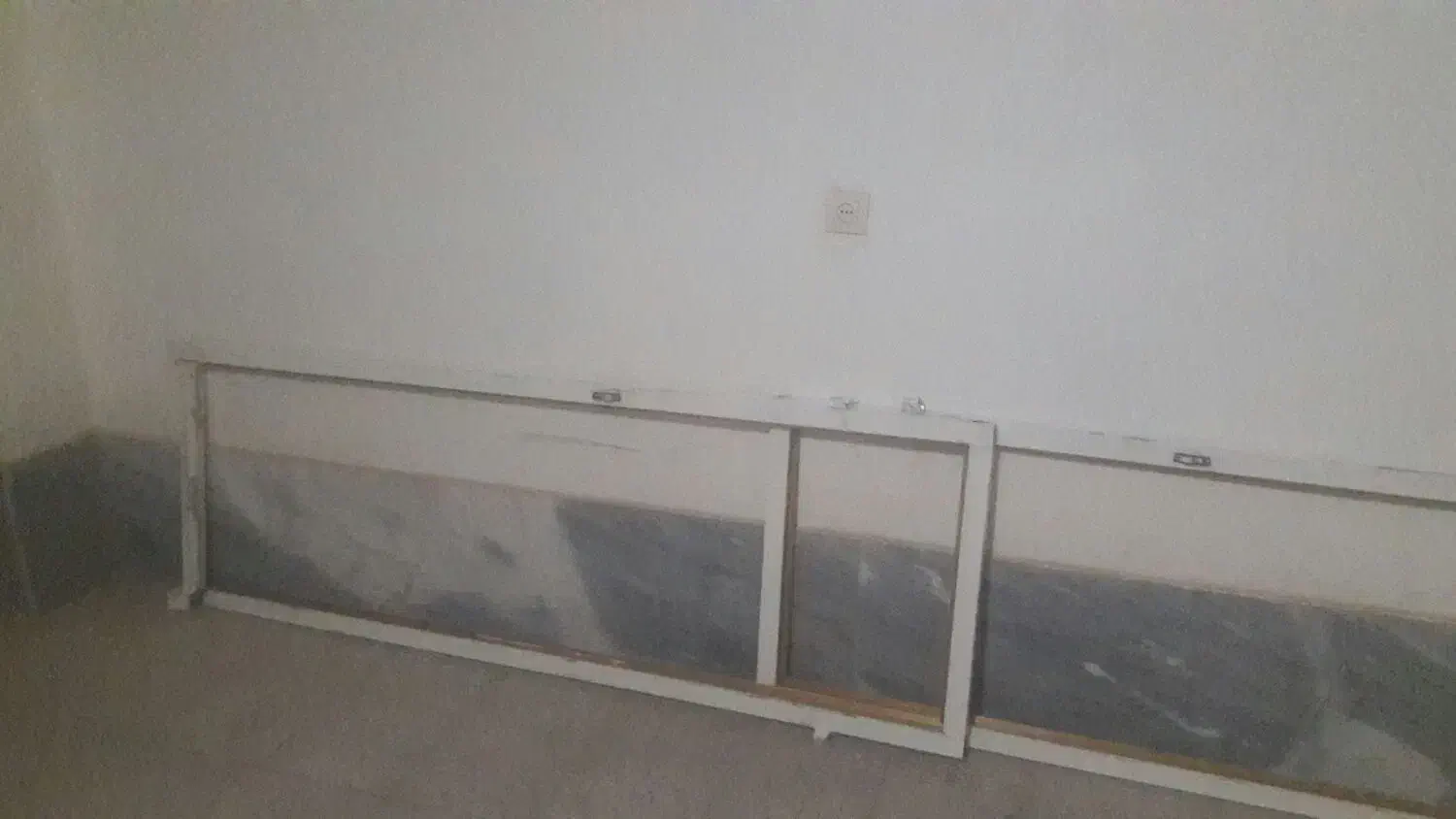 درب حمام دست شوی|لوازم سرویس بهداشتی|بجنورد, |دیوار