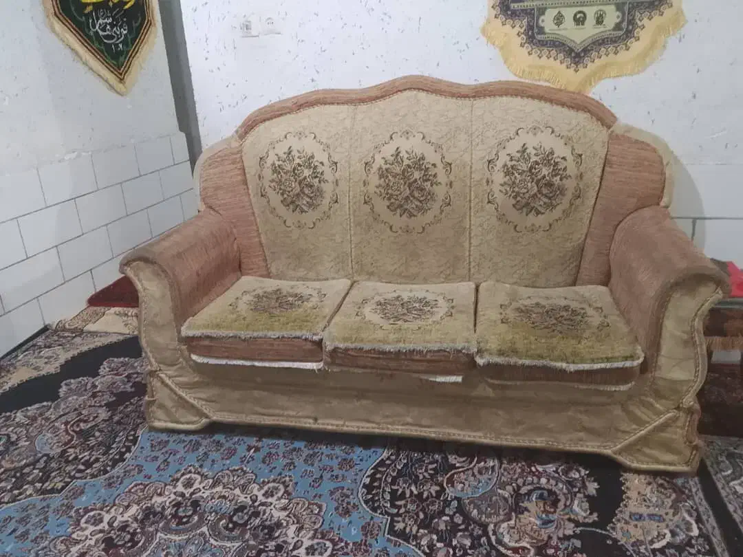 مبل سلطنتی|مبلمان خانگی و میز عسلی|فسا, |دیوار