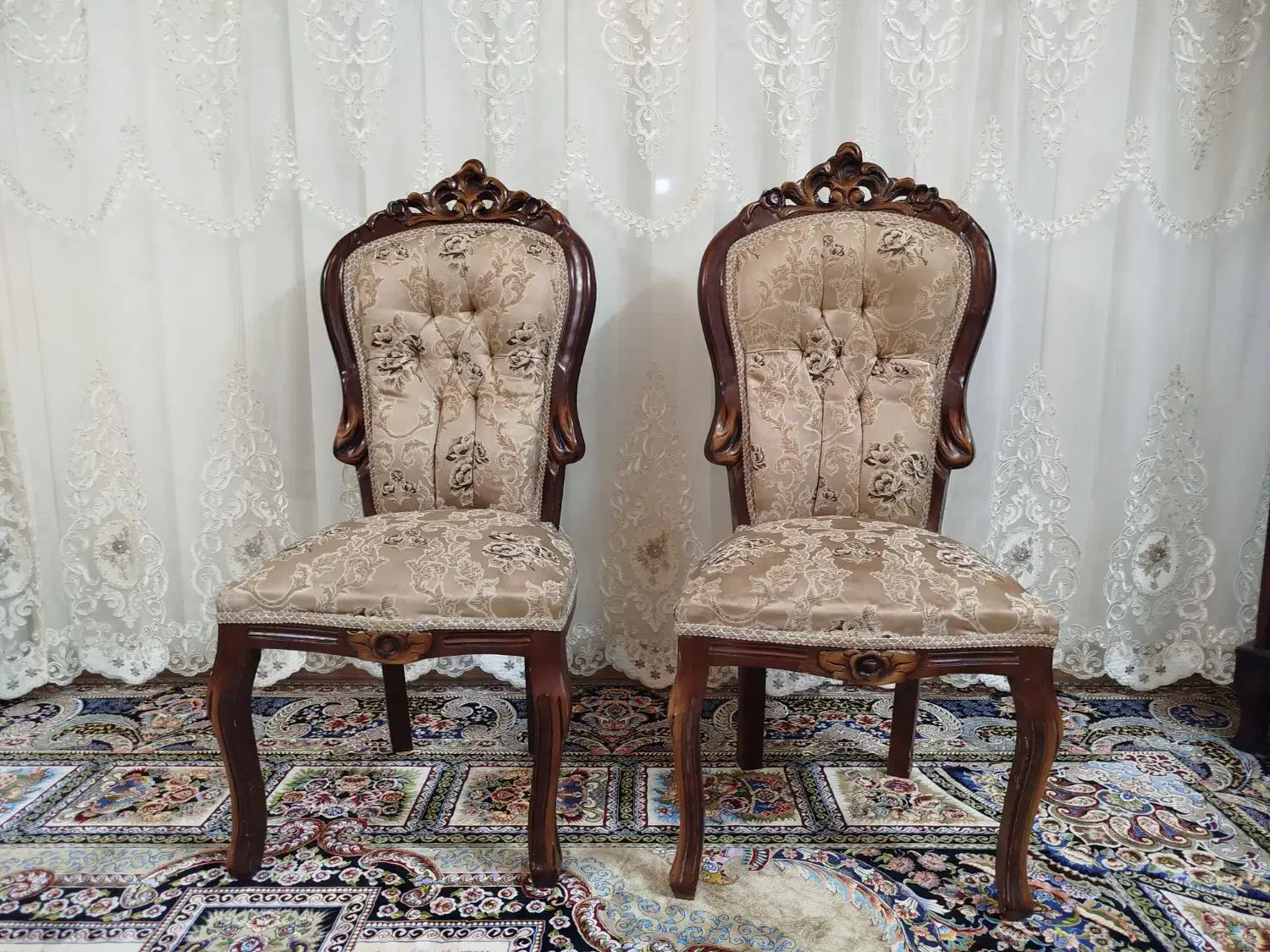 مبل سلطنتی|مبلمان خانگی و میز عسلی|سده (خراسان جنوبی), |دیوار