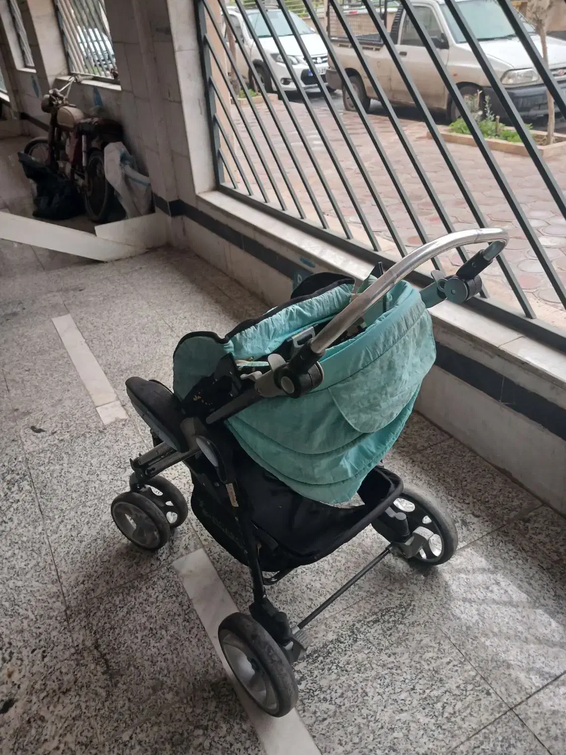 کالسکه بچه|کالسکه و لوازم جانبی|قم, سالاریه|دیوار