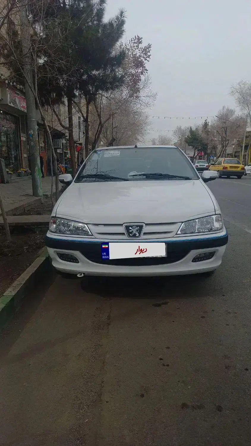 پژو پارس 1402|خودرو سواری و وانت|کاشان, معلم|دیوار