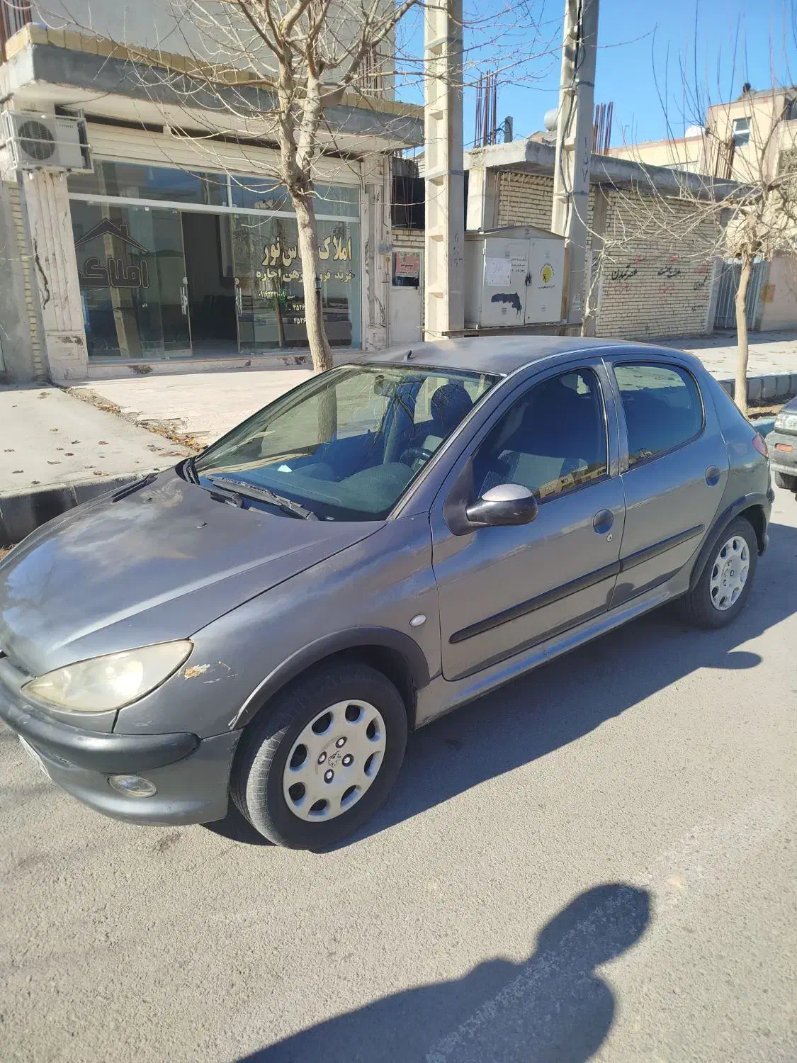 پژو206مدل85|خودرو سواری و وانت|شاهین‌شهر, شهرک گلدیس|دیوار