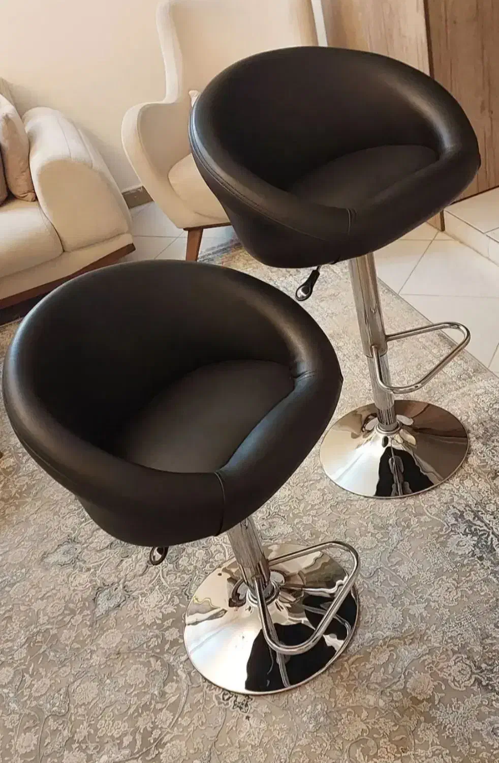 صندلی|صندلی و نیمکت|سیرجان, |دیوار