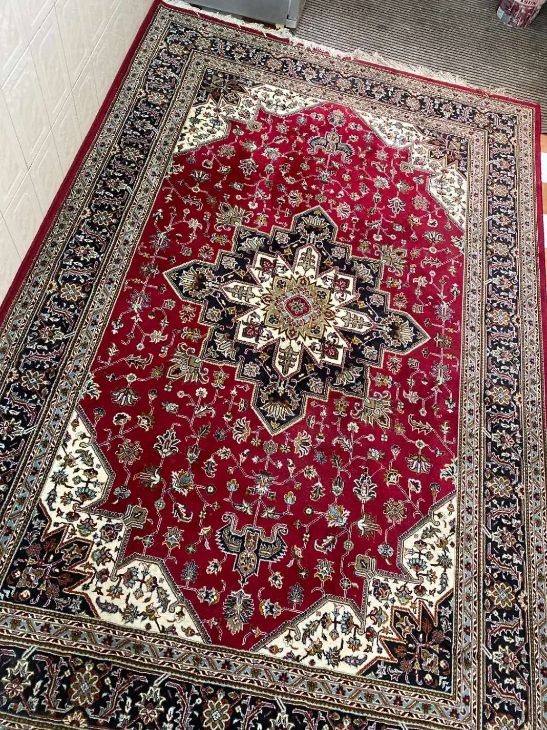 فرش ۶ متری|فرش|لنگرود, |دیوار