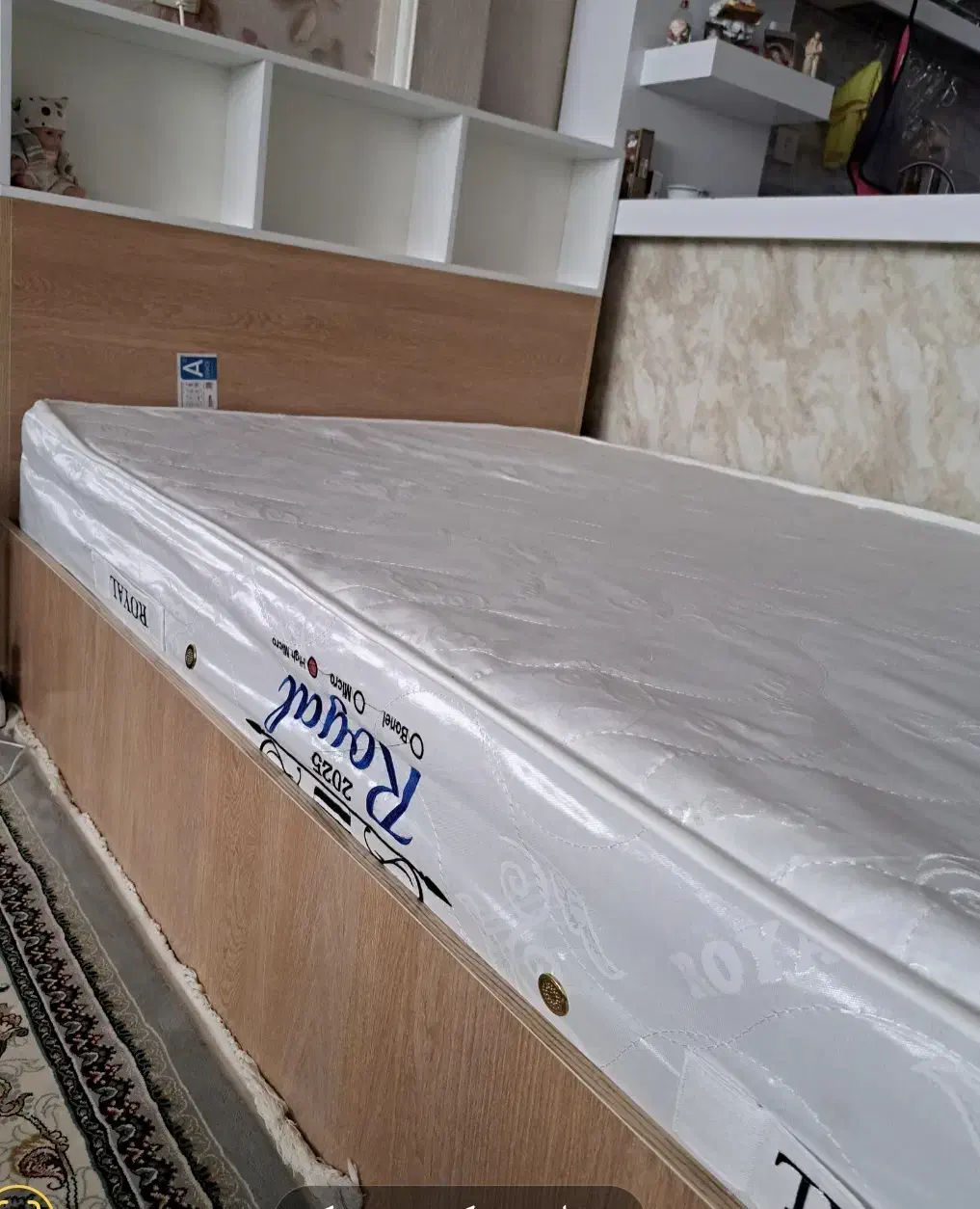 تخت وتشک خوشخواب|تشک تختخواب|قاسمآباد (خواف), |دیوار