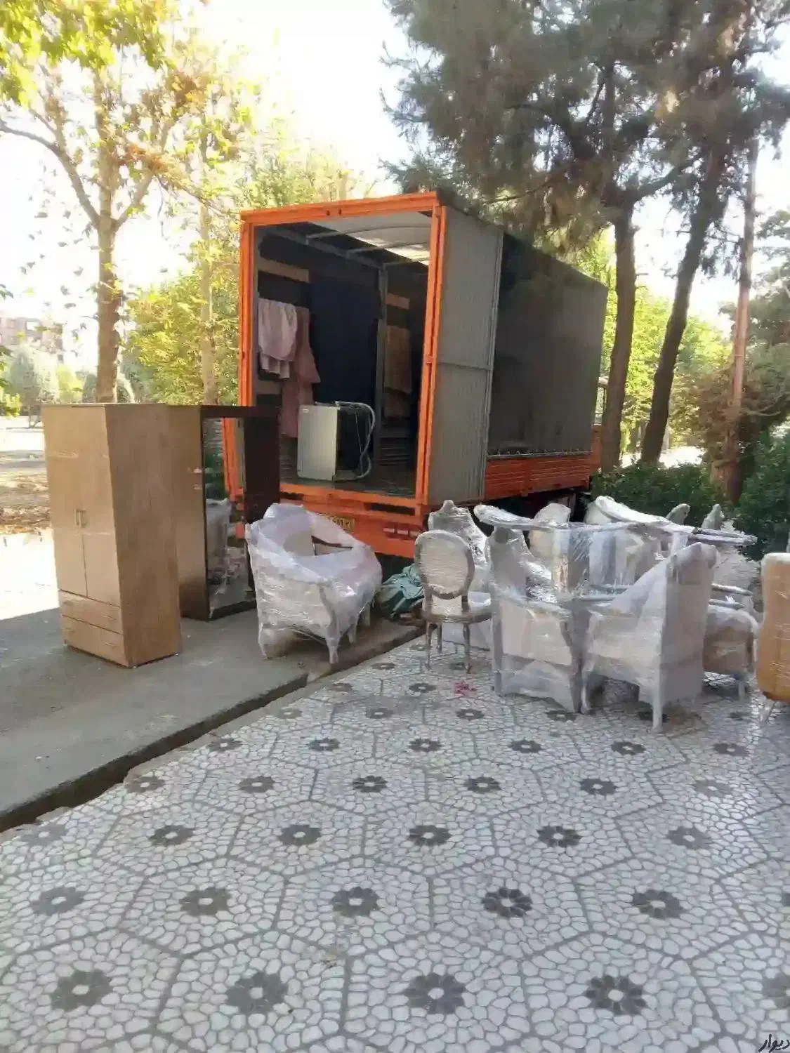 اتوبارباربری گلشهرحمل اسبابکشی منزل ماشین باکارگر|خدمات حمل و نقل|بندرعباس, |دیوار