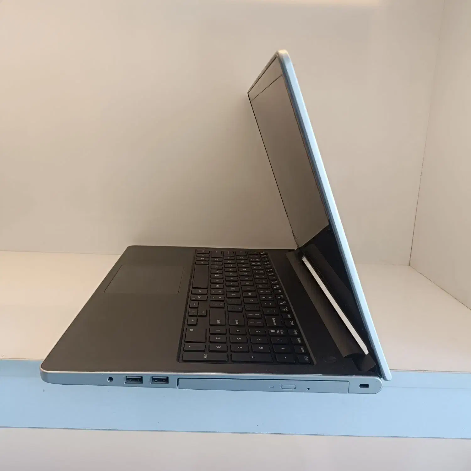لپتاپ Dell دل i5 رم ۸ هارد 256 ssd پرسرعت|رایانه همراه|کرمان, |دیوار