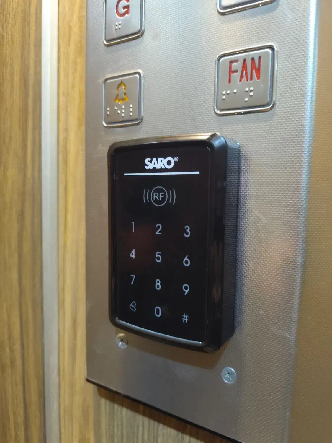 تگ آسانسور محدود کننده اکسس کنترل اسانسور saro|مصالح و تجهیزات ساختمان|تهران, دروس|دیوار