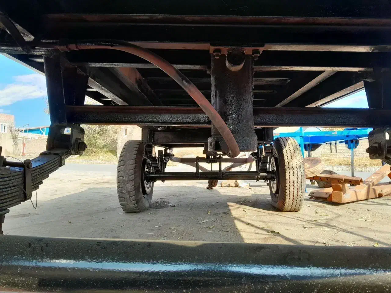 تریلی چهار چرخ وجفت جک|قایق و سایر وسایل نقلیه|نقده, |دیوار