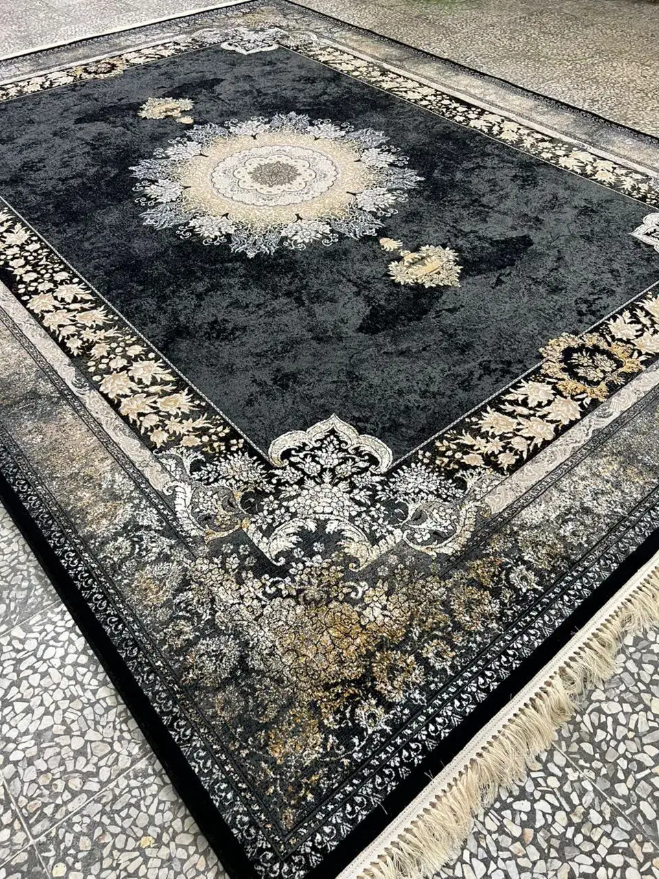 فرش کلاسیک|فرش|گرگان, |دیوار