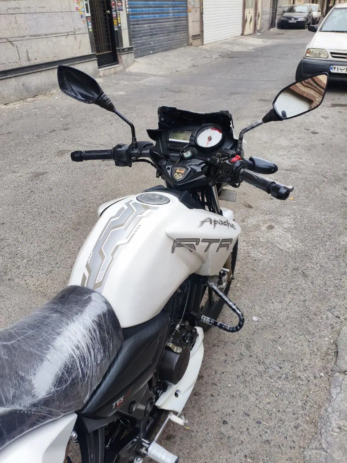 آپاچی 180 مدل 92|موتورسیکلت|تهران, نازی‌آباد|دیوار