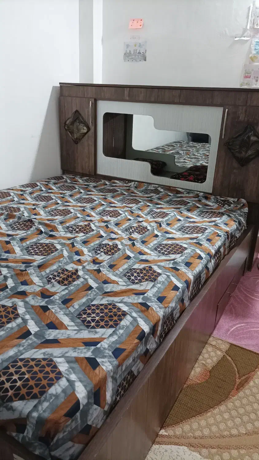 سرویس خواب|تخت و سرویس خواب|قرق, |دیوار