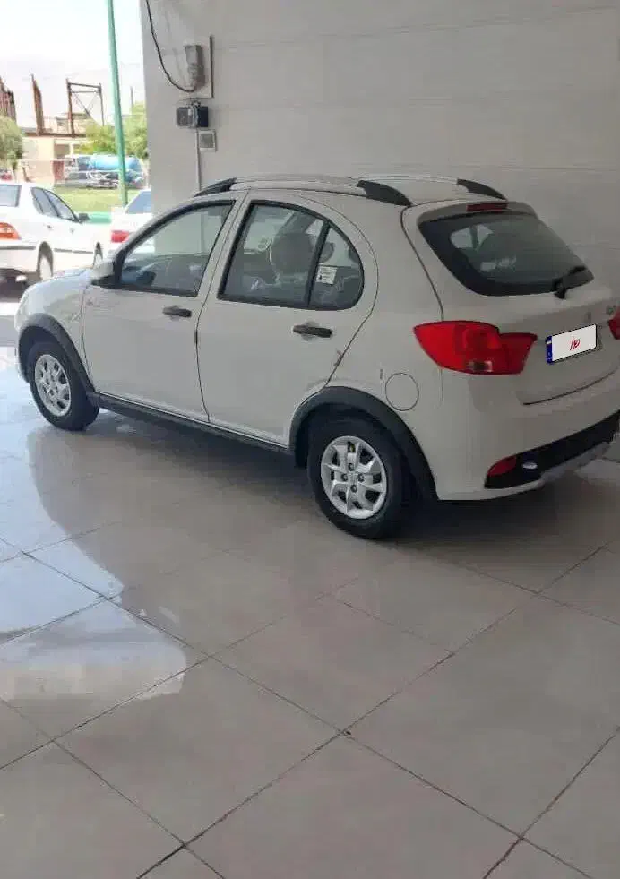 کوئیک ۴۰۳ کارمندی|خودرو سواری و وانت|بروجرد, |دیوار