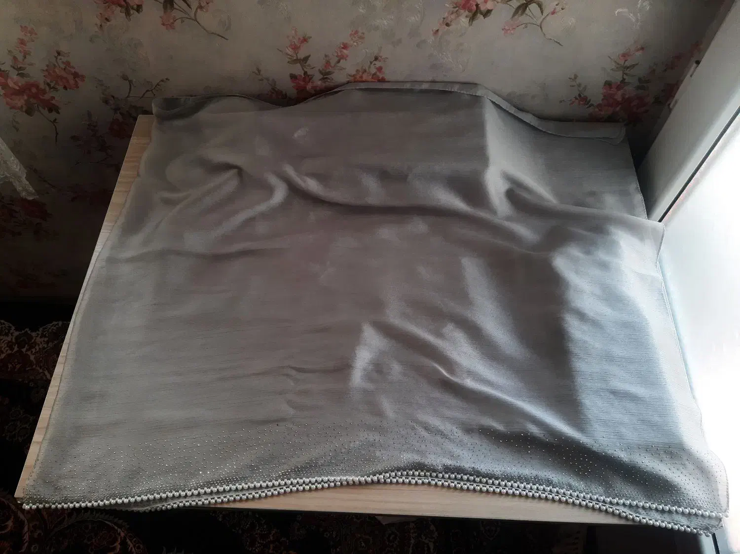 شال|لباس|زنجان, |دیوار