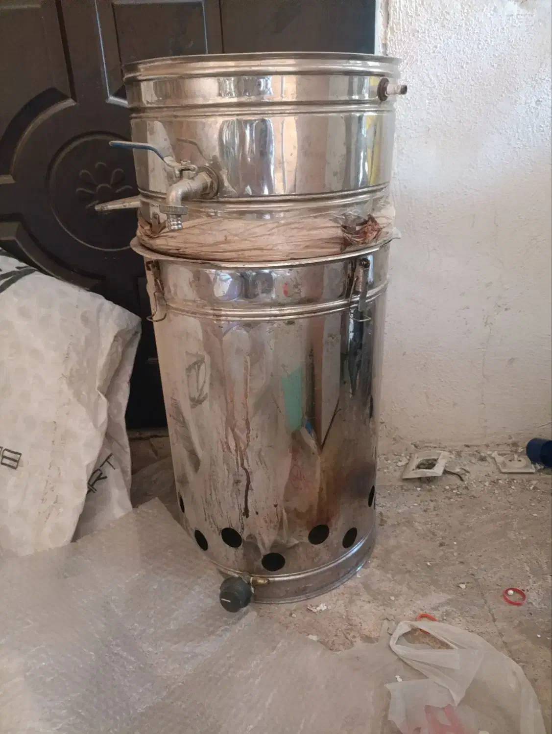 گلاب گیر یا عرق گیر۶۰لیتری|ظروف پختوپز|بومهن, |دیوار