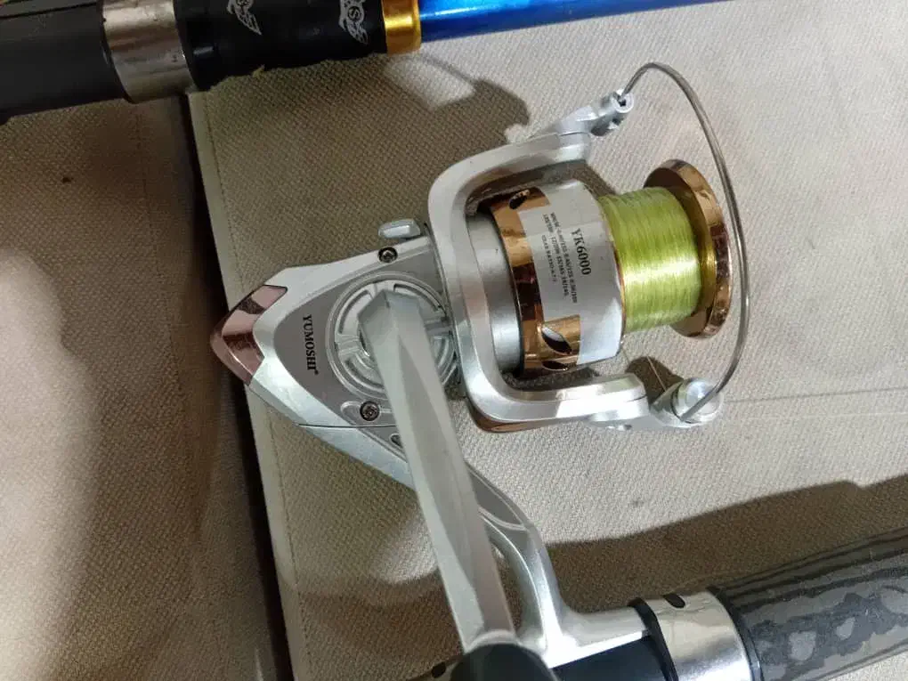 چوب و چرخ و لوازم تکمیل ماهیگیری یکجا باهم|ماهیگیری|رشت, حومه رشت|دیوار