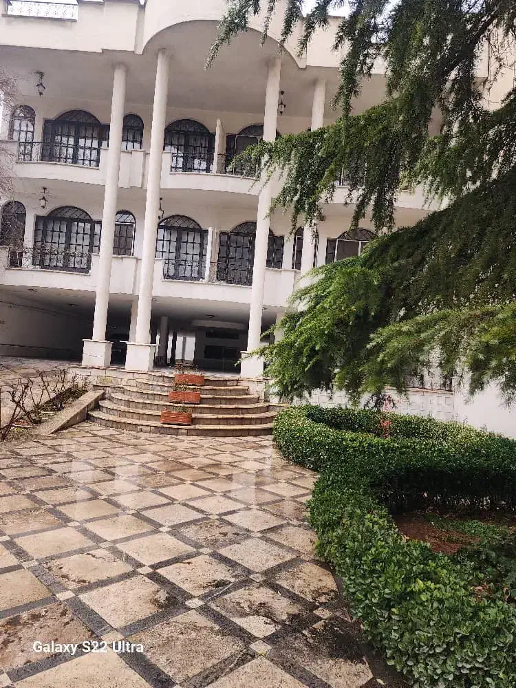 دروس پاسداران ویلایی ۹۰۰ متر زیربنا/ استثـنایی|اجارهٔ خانه و ویلا|تهران, پاسداران|دیوار