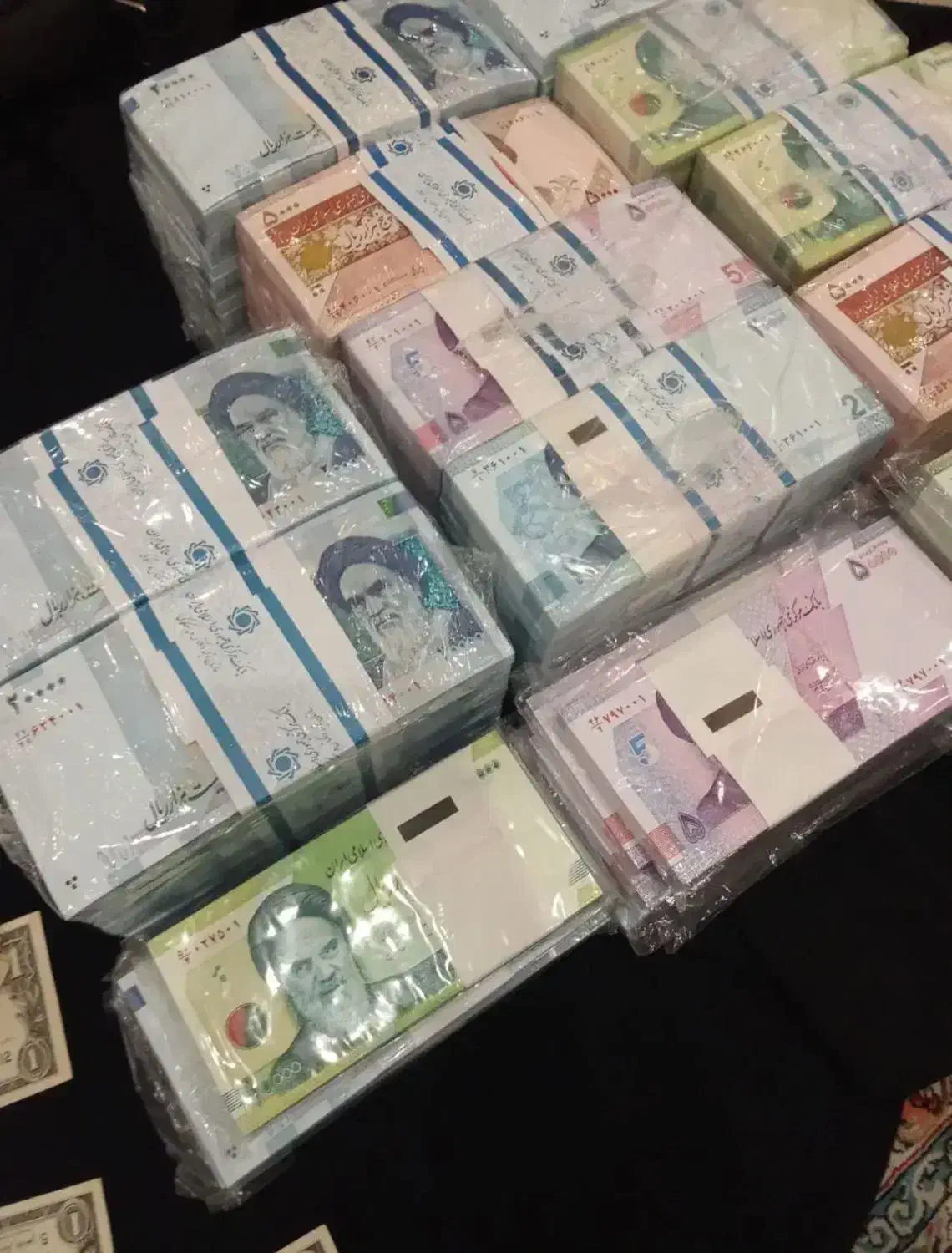 خرید و فروش انواع اسکناس بسته و باکس|کلکسیون سکه، تمبر، اسکناس|قزوین, |دیوار
