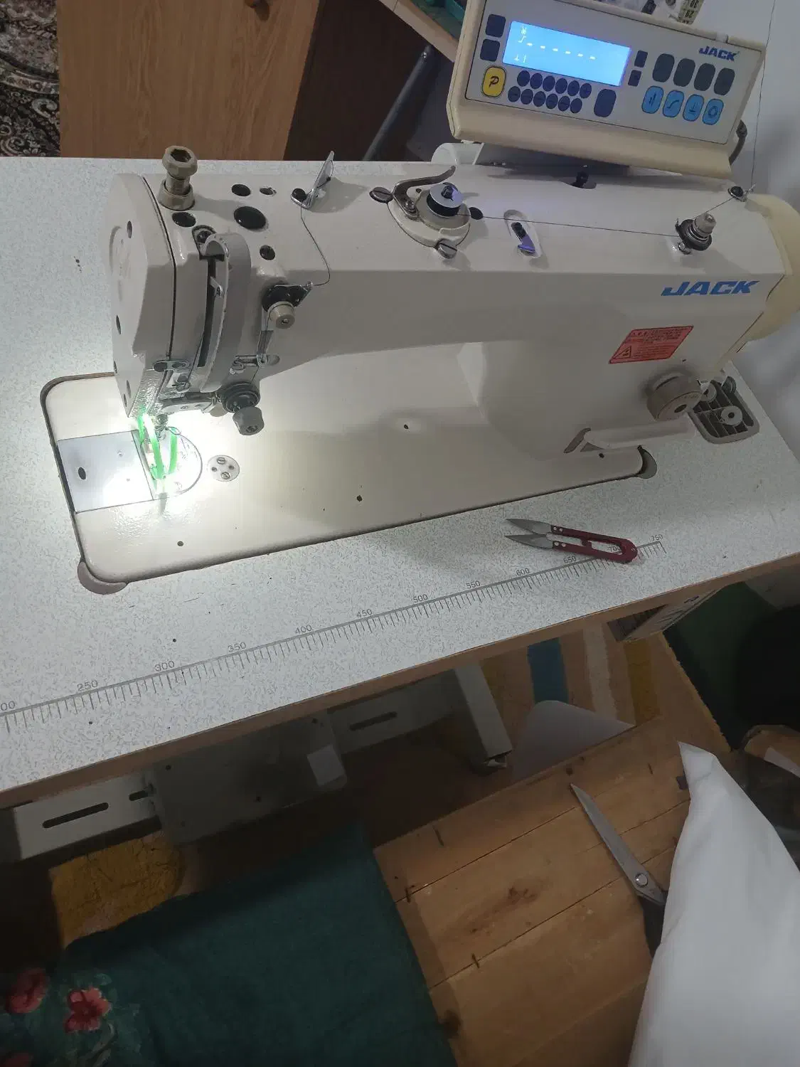 چرخ صنعتی جک تمام اتوماتیک|چرخ خیاطی و ریسندگی|میانه, |دیوار