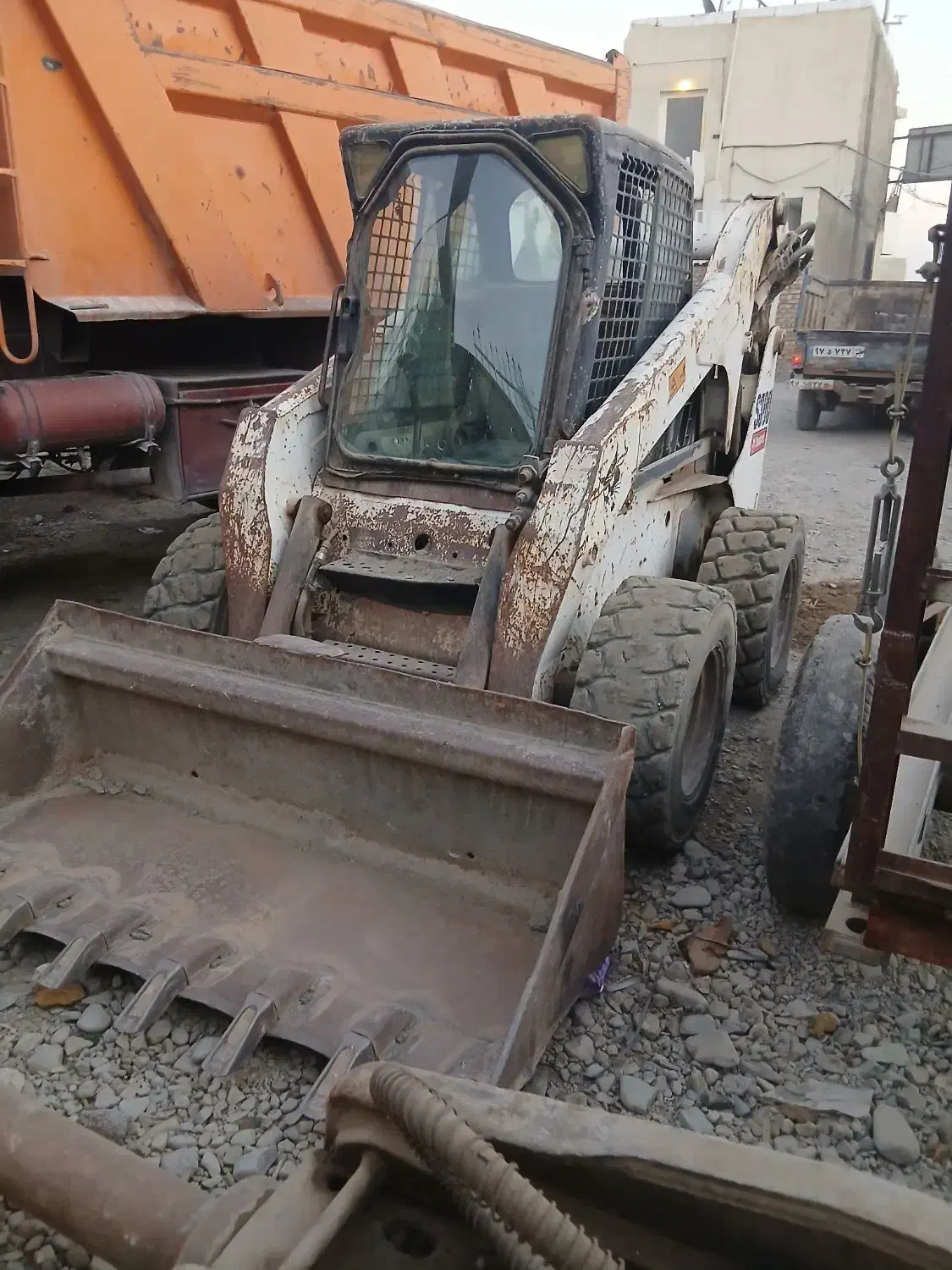 بابکت اس ۳۰۰|خودرو سنگین|هشتگرد, طاووسیه|دیوار