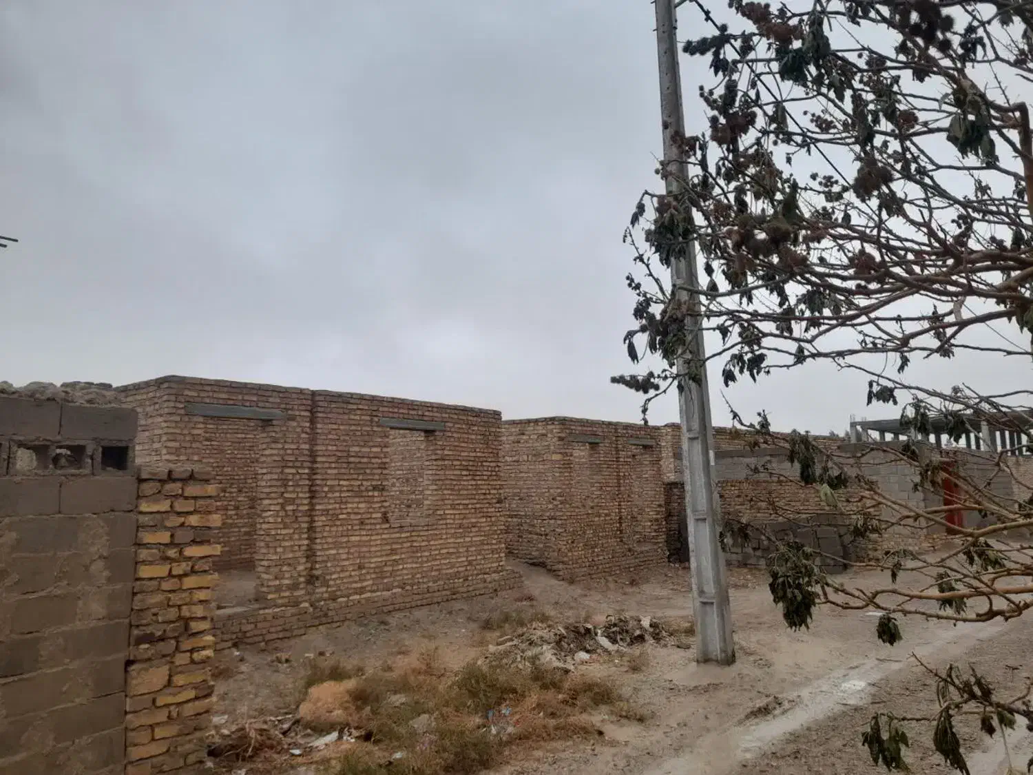 زمین نیمه ساخت ۳۰۰ متر اول دوستمحمد|فروش زمین و ملک کلنگی|هیرمند, |دیوار