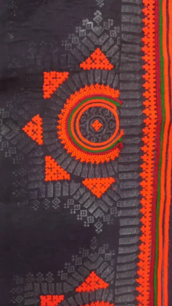 شال|لباس|زابل, |دیوار