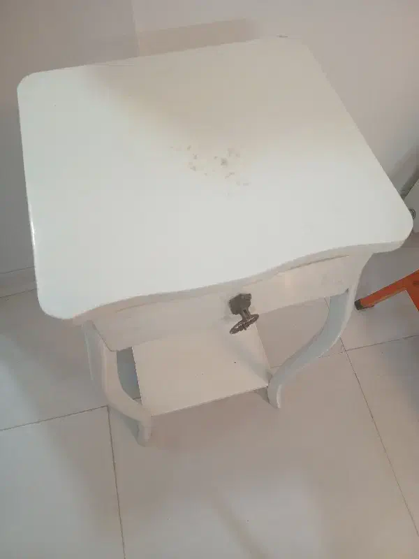 میز تلفن|میز تلفن|مشهد, شهید قربانی|دیوار