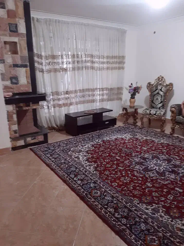 اجاره روزانه منزل ویلایی ملاصدرا|اجارهٔ کوتاه‌مدت ویلا و باغ|شیراز, سینما سعدی|دیوار