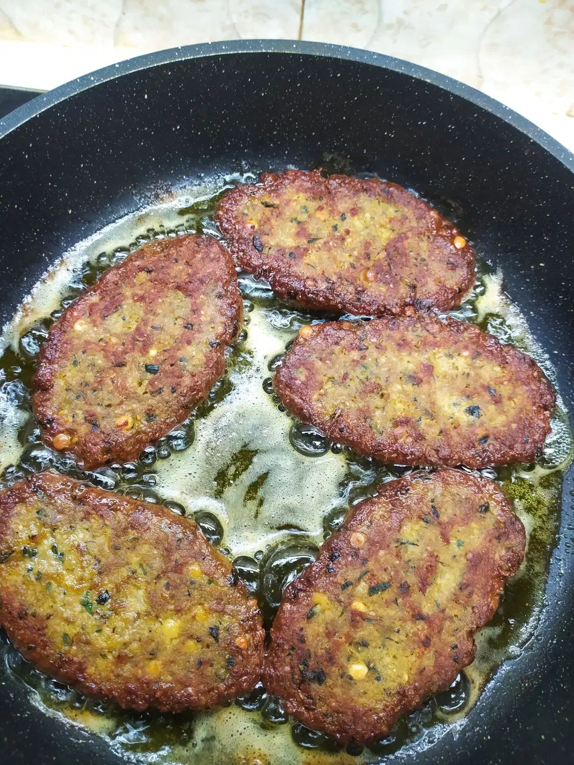 غذا خانگی شعار احساسی با تاکید بر عشق در پخت غذا.|خوردنی و آشامیدنی|کرج, حیدرآباد|دیوار