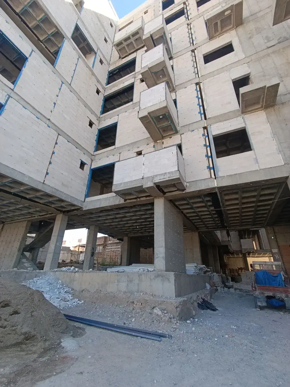 جذب همکار بخش فروش گروه مهندسی ساختمان|استخدام صنعتی، فنی، مهندسی|بوکان, |دیوار