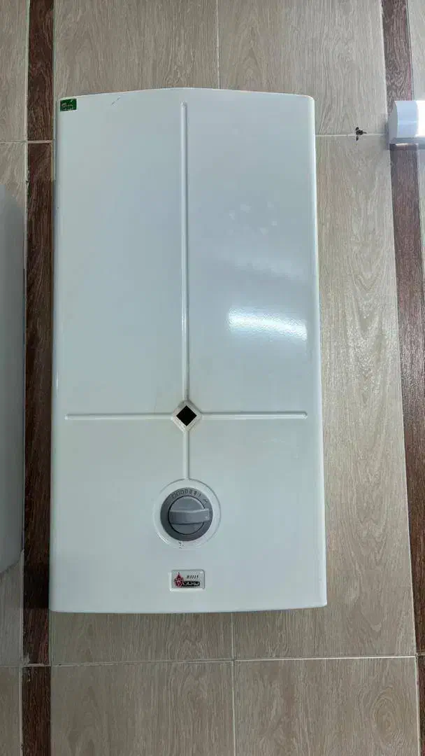 آبگرم کن|آبگرمکن، پکیج، شوفاژ|برخوار, |دیوار