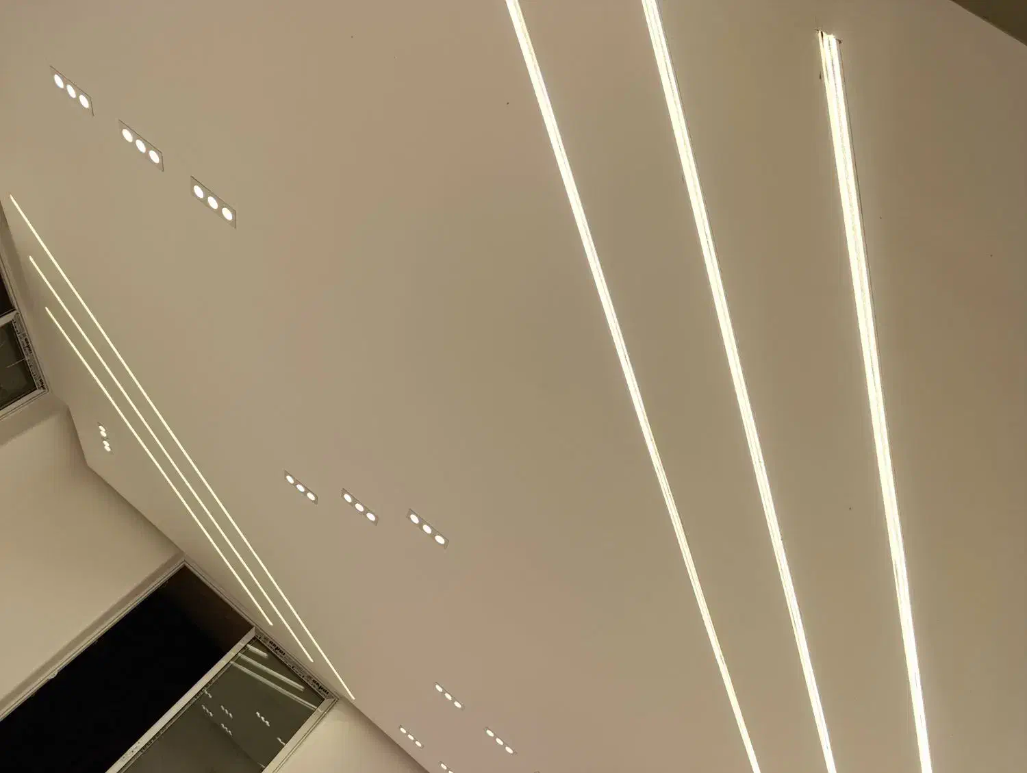 برق کار|خدمات پیشه و مهارت|شیراز, شهرک قمشه|دیوار