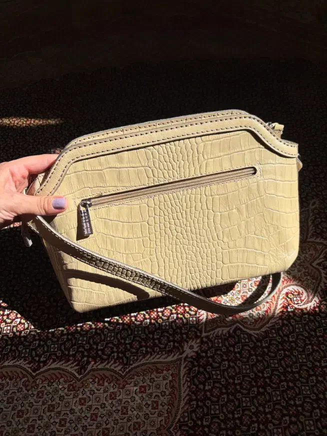 کیف چرم دخترانه|کیف، کفش، کمربند|ری, دیلمان|دیوار