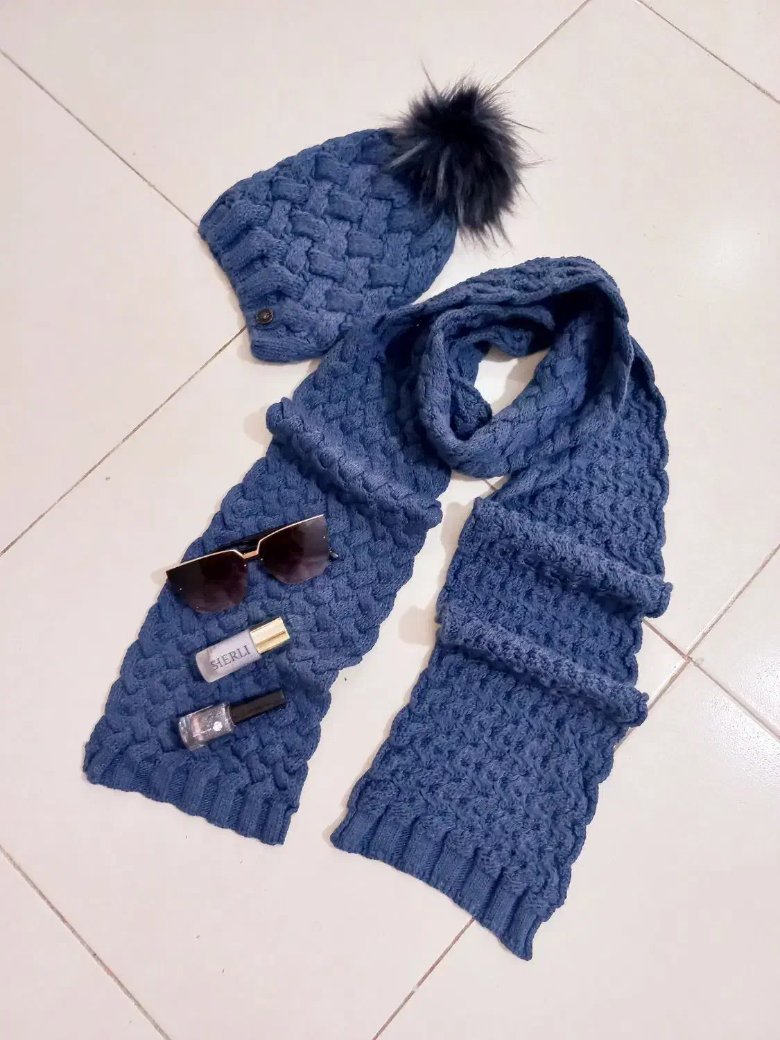 کلاه و شال گردن|کفش و لباس بچه|قدس, شهرک صنعتی زاگرس|دیوار