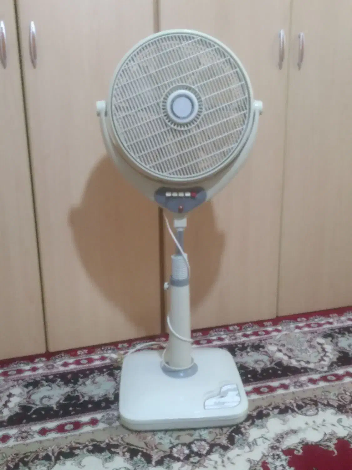 پنکه|پنکه و تصفیه‌کنندهٔ هوا|تبریز, |دیوار