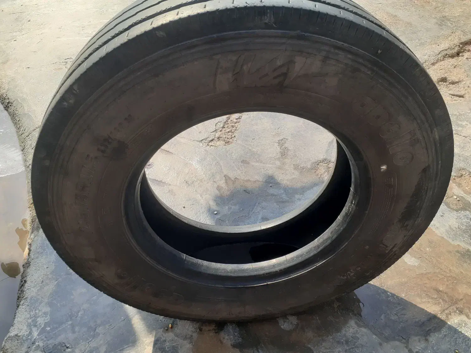 لاستیک خودرو ماشین ایسوزو|قطعات یدکی و لوازم جانبی|امیدیه, |دیوار