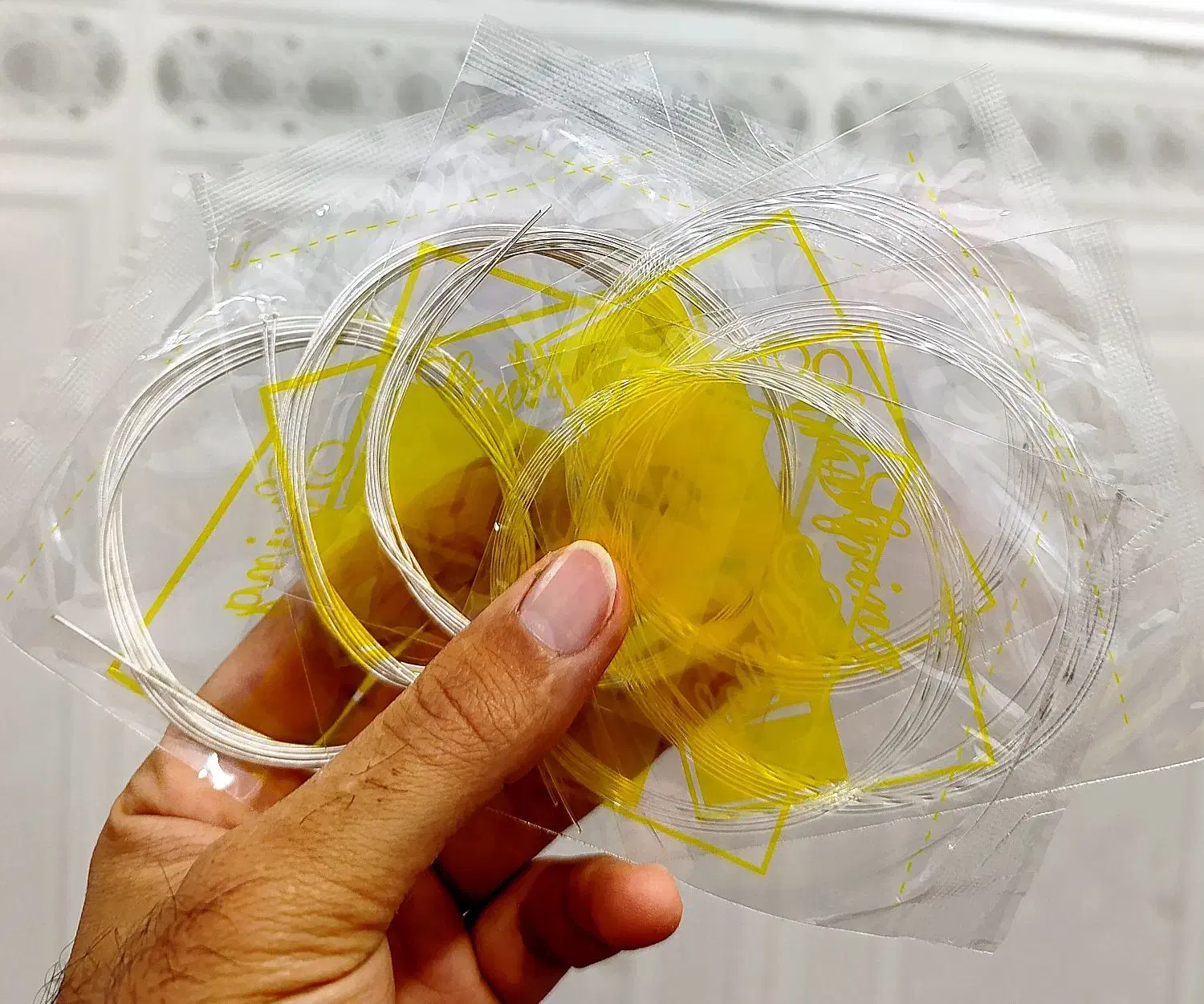 سیم عود حرفه ای ساخت کشور هنگ کنگ|سازهای سنتی|بندرعباس, |دیوار