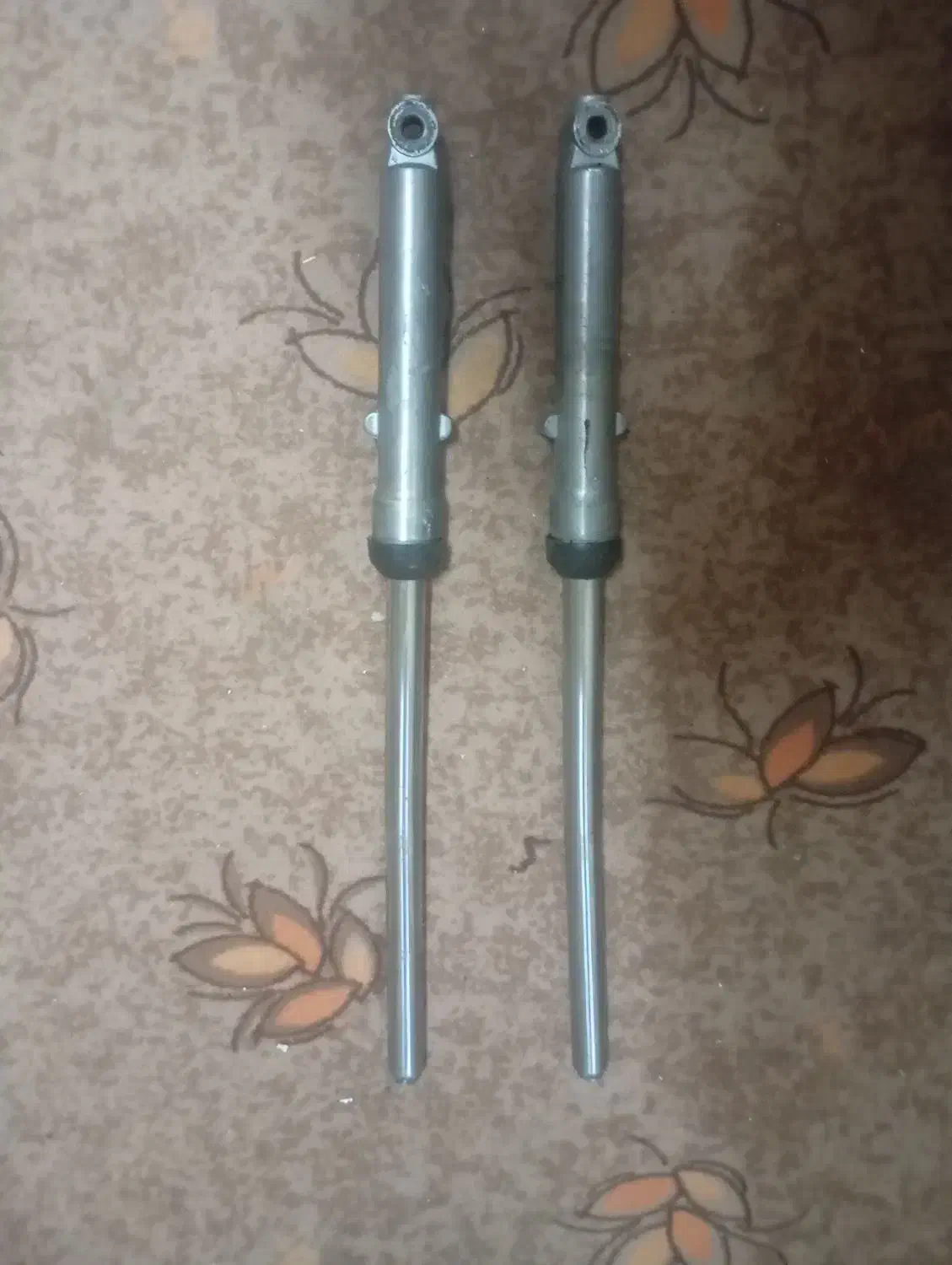 کمک موتور|قطعات یدکی و لوازم جانبی|ری, شهادت|دیوار