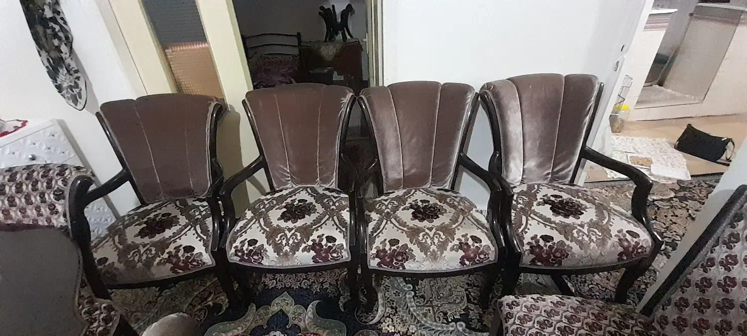 یک ست مبلمان چوبی مخملباف ومیز غذا خوری هشت نفره|مبلمان خانگی و میز عسلی|الوند, |دیوار